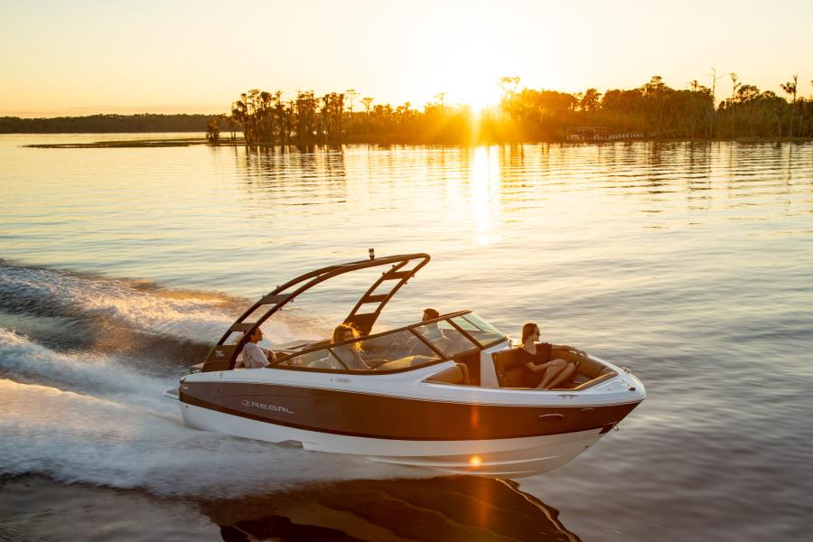 2025 Regal Surf LS2 Surf