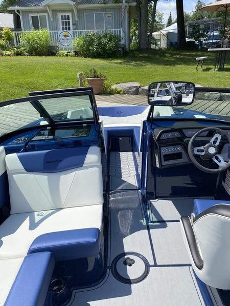 MasterCraft-NXT24-LH-24149-6