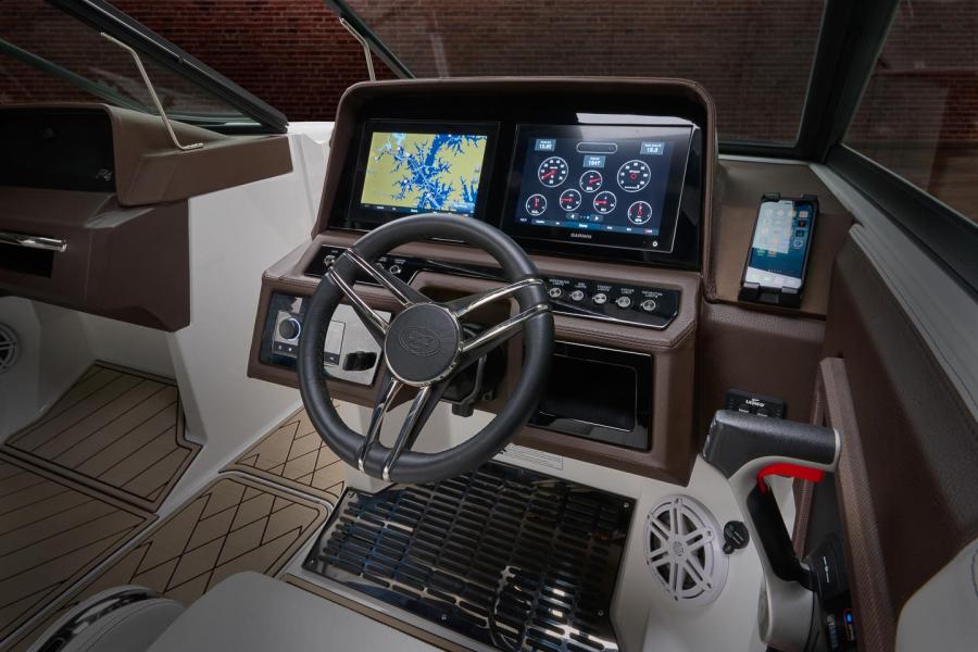 Cobalt R4 Walkers Point Marina