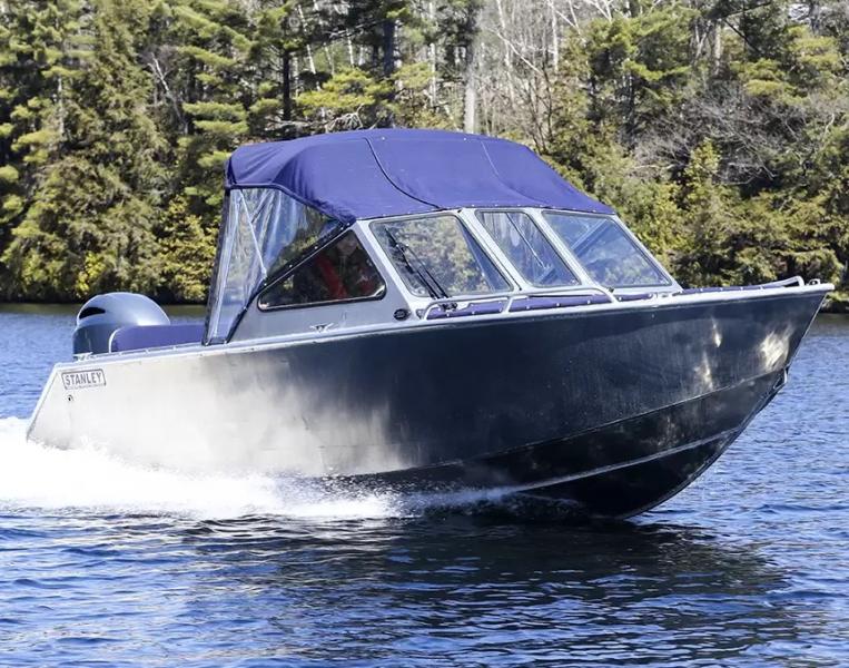 Stanley Islander 21